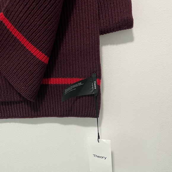 Theory Wendel Ribbed Wool Stripe Trim Scarf - Picture 3 of 5